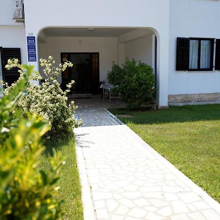 Apartman Nada I 法扎纳 外观 照片