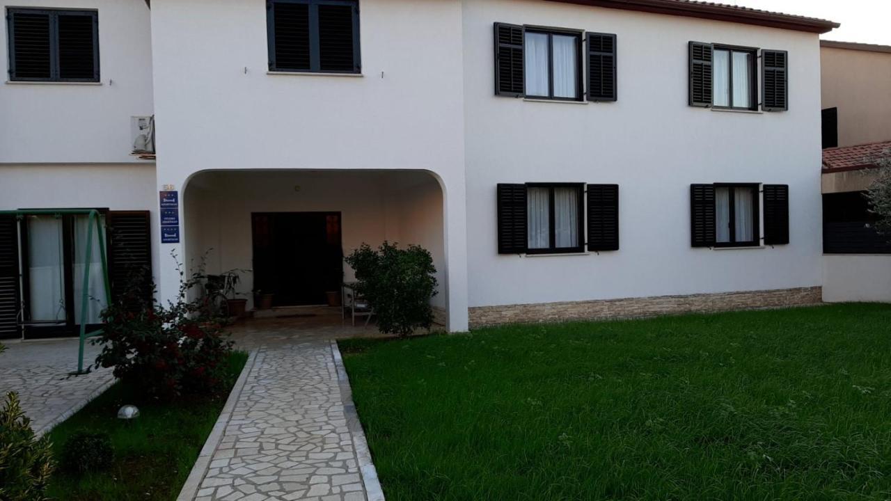 Apartman Nada I 法扎纳 外观 照片