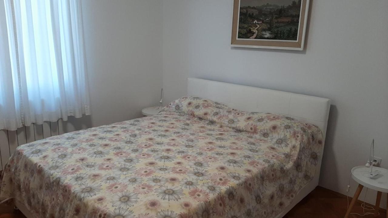 Apartman Nada I 法扎纳 外观 照片